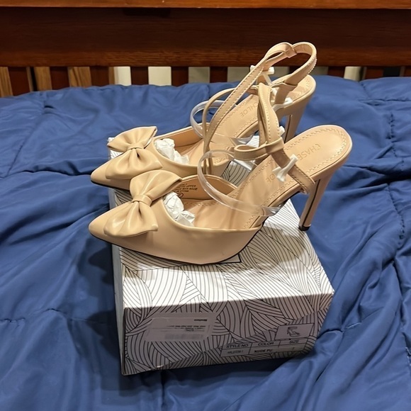 Chase+Chile NEW size 7 Halston-1 shoes - Picture 3 of 7